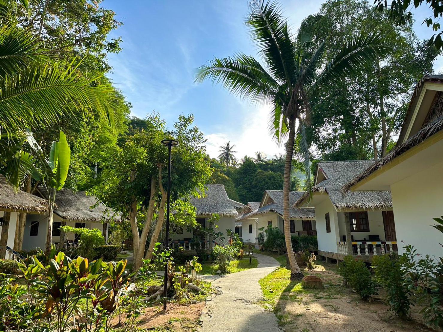Phuwadee Resort Thong Nai Pan Noi Extérieur photo