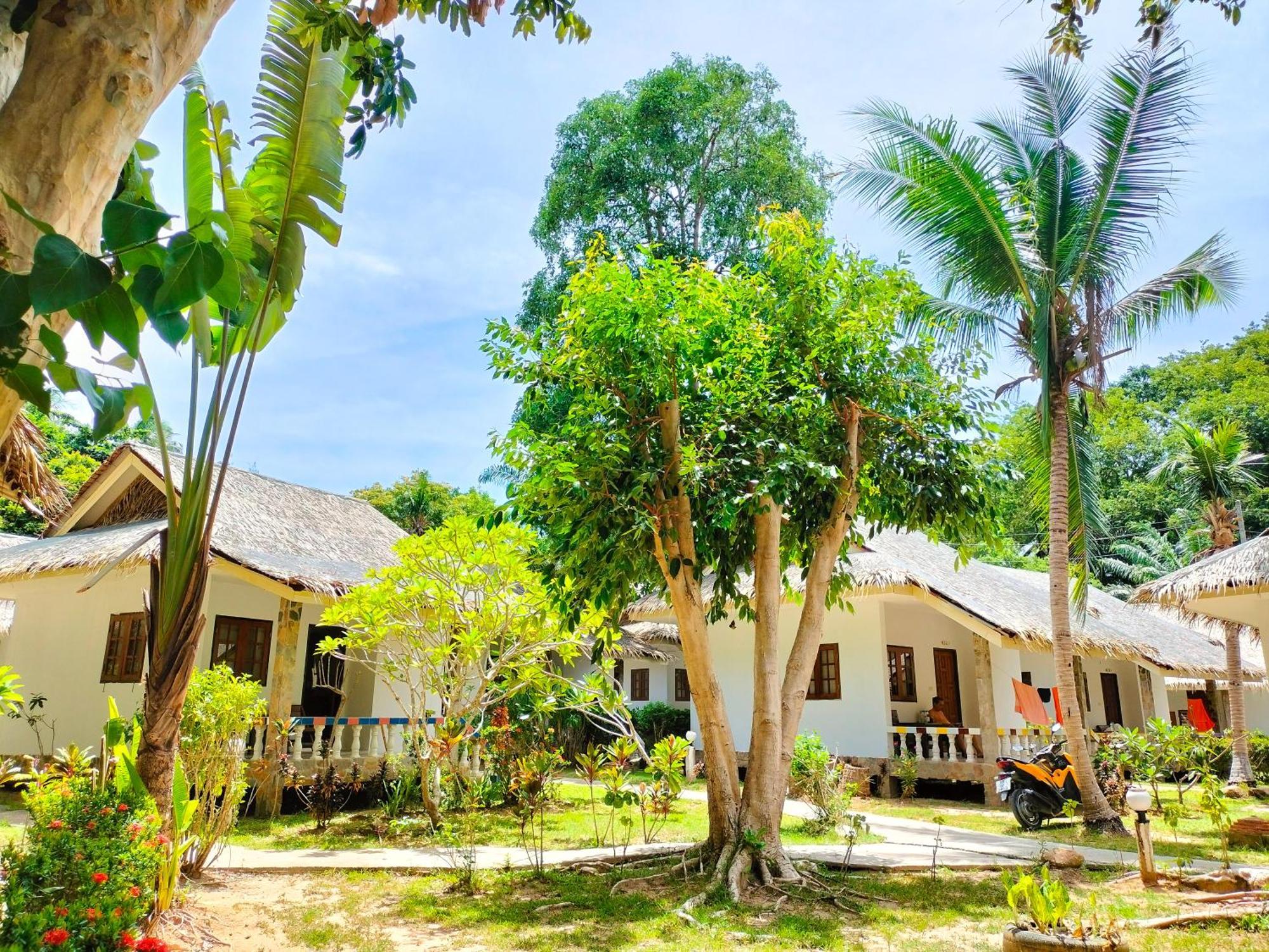 Phuwadee Resort Thong Nai Pan Noi Extérieur photo
